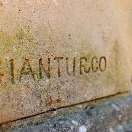 Gianturco - Luxury In The Green Island Villa *