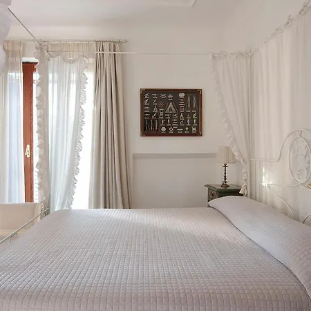 Gianturco - Luxury In The Green Island