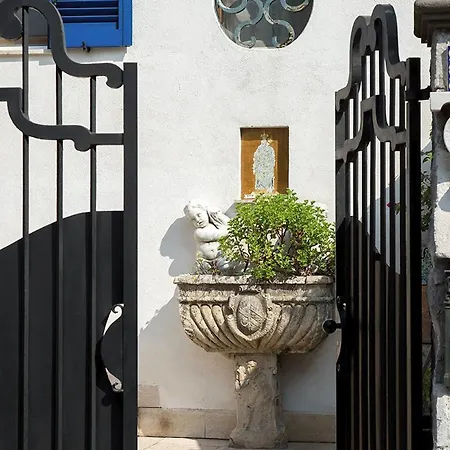Gianturco - Luxury In The Green Island * Ischia